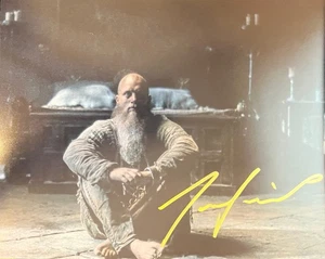 Foto 8x10 firmada por Travis Fimmel de los Vikingos - Imagen 1 de 1