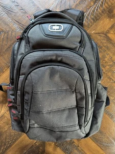 Sac à dos pour ordinateur portable / aéroport OGIO Renegade RSS ! Couleur : Pindot noir, taille L ! - Photo 1/13