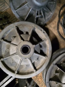 OEM Rear Drive Clutch for EZGO Gas Golf Cart 1991-2009 26301-G03, 28-degree - Picture 1 of 4