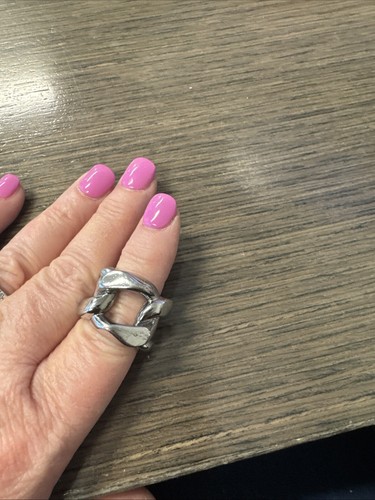 Anello Michael Kors tono argento ottone torsione nodo d'amore misura 7 1 4