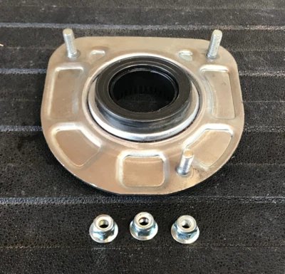 Montaje de puntal de suspensión delantera - 8634457 - para Volvo XC70 y V70 2001-2007 Foto 1 de 4