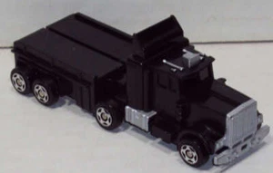 Vintage Remco Zybots Semi Truck Transforming Robot 1984 - Picture 1 of 3