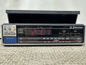 Vintage Emerson Under Cabinet RK4000 AMFM Clock Radio Kitchen Timer Tested - Picture 1 of 13