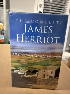 All Creatures Great & Small The Complete James Herriot 8 Books Paperback Boxset. - Foto 1 di 5