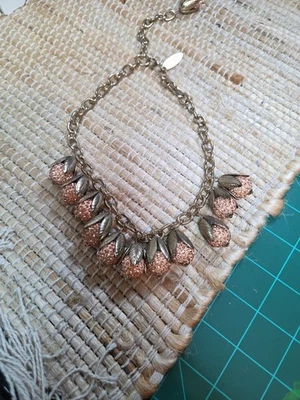 "Collar Lenora Dama Tono Dorado Floral Tulipanes Gorra Perla Cuentas 18""" Foto 1 de 4