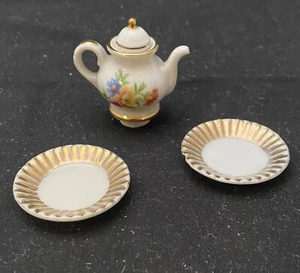 TETERA DE PORCELANA MINIATURA DE COLECCIÓN FRANCESA LIMOGES CASA DE MUÑECAS + DOS PLATILLOS c1950 g - Imagen 1 de 7