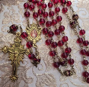 Rubin farbige Rosenkranz Perlen Vintage - Bild 1 von 3