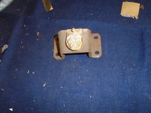 NOS 1962 CHEVY STEERING IDLER SUPPORT ROD BRACKET W/O POWER STEERING GM# 3790203 - Picture 1 of 1