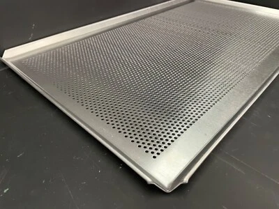 Backbleche GN 1/1 neu 530x325mm Lochblech 3x Rational Backofenblech MKN Unox - Bild 1 von 4