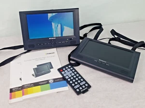 Polaroid DPA-08055S 8" tragbarer DVD-Player mit zwei Bildschirmen und Fernbedienung & Handbüchern - Bild 1 von 16