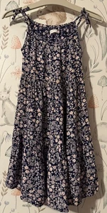 Mädchen 5 Jahre - Next hübsches Sommerkleid mit Blumenmuster - Bild 1 von 4