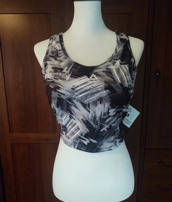 NWT Reebok Revolve Sports Bra Vest Sz XL Removable Pads Moisture Mgmt - Image 1 of 4