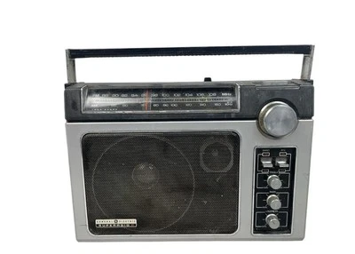 GE General Electric Superadio II Largo Alcance AM/FM 7-2885C Super Radio 2 Foto 1 de 4