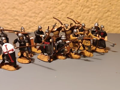 Figuren 1:72 Kreuzritter und Fussvolk  Top Bemalt D - Bild 1 von 4