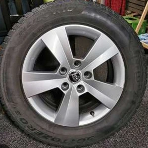 Skoda 16"Alufelgen 5x100 ET 38 LK 57,1 - Bild 1 von 1