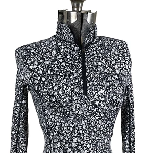 Lululemon It’s Rulu Run Half Zip Size 2 Floral Alpine White Black Pullover - Picture 1 of 7