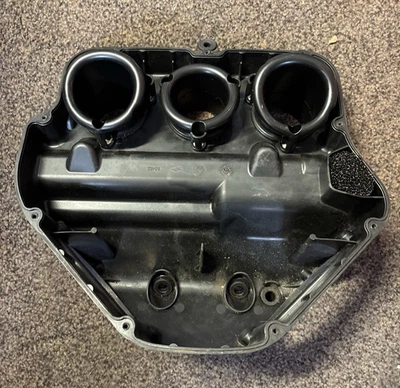 MV Agusta F3 800 2013 caja de aire cámara inferior 8000B5482 Foto 1 de 4