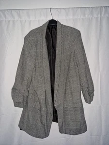 Boohoo Ruched Dogtooth Prince Of Wales Check Blazer UK Size 18 Petite Grey - Picture 1 of 2