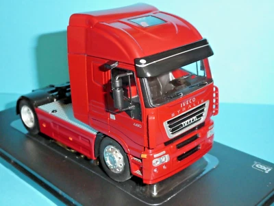 Iveco Strallis 2012  Red Ixo 1:43 rd. Scale Tractor units - Image 1 of 4