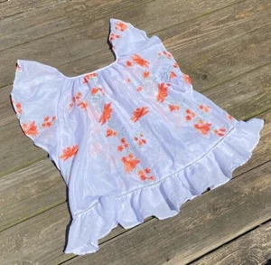 Studio Petite white semi-sheer blouse with orange embroidered flowers Sz P Large - Picture 1 of 8