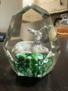 Antiker Briefbeschwerer Paperweight Reh Jagd Jäger Figur im Glas Lauscha - Bild 1 von 10