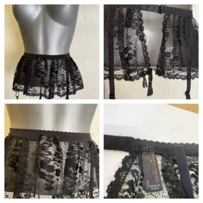 FALDA COLGANTE NEGRA ANN SUMMERS TALLA NUEVA SIN ETIQUETAS Tallas 8-18 Precio de venta sugerido por el fabricante £22 Foto 1 de 4