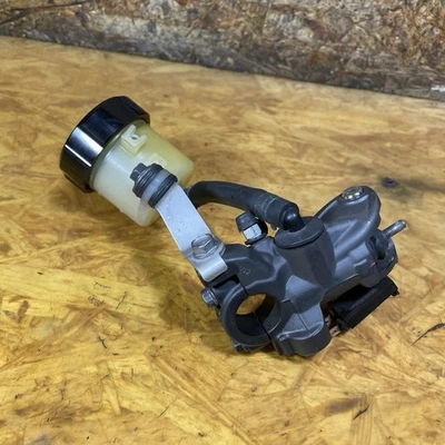 Cilindro maestro delantero Honda CBR1000RR Fireblade 2008-2011 Foto 1 de 4