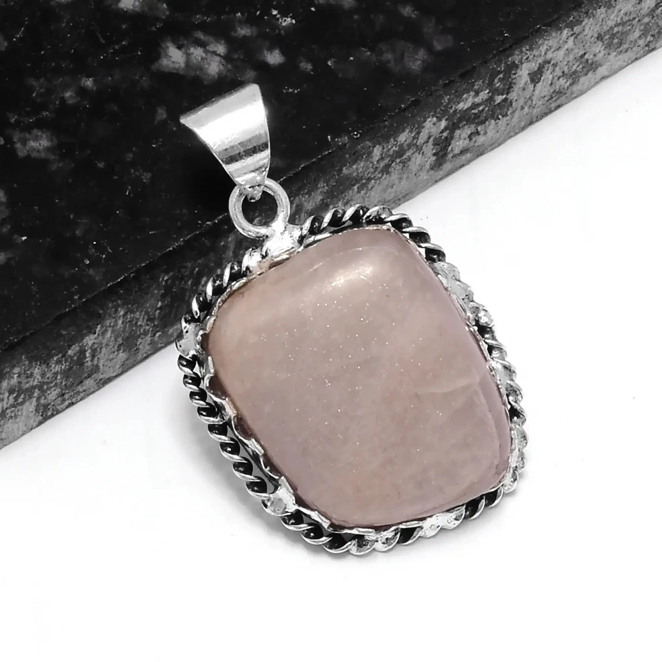 Этническая подвеска ручной работы из розового кварца 1,6 дюйма P-988 - Изображение 1 из 1