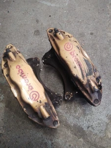 SUBARU IMPREZA STI 01-07 FRONT BREMBO CALIPERS NEWAGE GOLD  - Picture 1 of 6