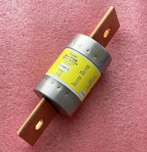 Bussmann LPJ-350SP LPJ350SP ( 350A ) 600Vac LOW-PEAK DUAL-Element Class J Fuse - Picture 1 of 1