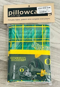 Oregon University OSU Ducks Football Fabric Team Pillow Case Kit w/Cuff - Picture 1 of 3
