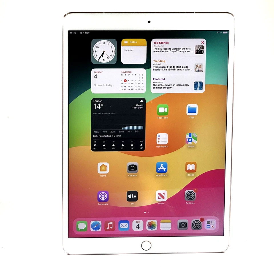 Apple iPad Pro 1st Gen 512GB Wi-Fi + 4G Unlocked 10.5 in Rose Gold Average 531 - Image 1 of 4