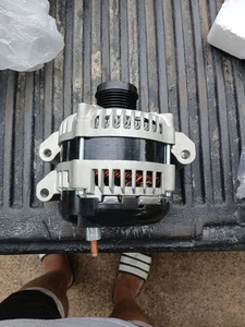 08' 3.8 Jeep Wrangler JK Alternator - Picture 1 of 6