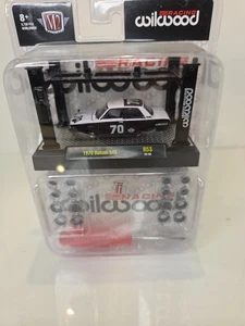 M2 Machines Model Kit Wilwood Racing 1970 Datsun 510 1/64 - Picture 1 of 2