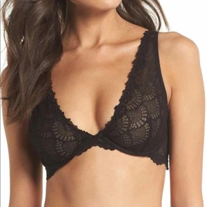 NWT Intimately Free People Lace Plunge Underwire Bra 32C Black - Picture 1 of 13