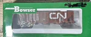 BOWSER HO Scale RTR #42904 70 Ton 12 Panel Triple Hopper CN 326002 - NEW! - Picture 1 of 4