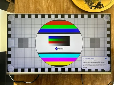 ViewSonic 32" IPS LED Monitor - Bild 1 von 4