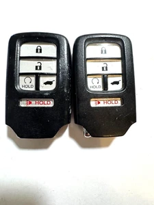 OEM HONDA KEYLESS ENTRY REMOTE KEY FOB 72147-TLA-A02 KR5V2X V44 2 PACK - Picture 1 of 4
