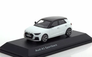 Audi A1 Sportback 2018 Blanco Metal Negro Techo Iscale 5011801031 1/43 Metal - Imagen 1 de 3