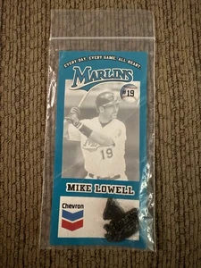 Florida Marlins SGA - Mike Lowell Pin - Bild 1 von 2
