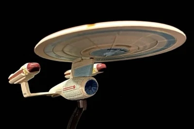 Furuta Star Trek U S S Enterprise NCC 1701 C Figure Model Kit Vintage Rare - Image 1 of 4
