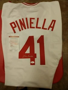 💥LOU PINELLA💥Signed Cincinnati Reds💥NEW💥JERSEY🌟WITH🌟JSA🌟COA AND🌟HOLO - Picture 1 of 5