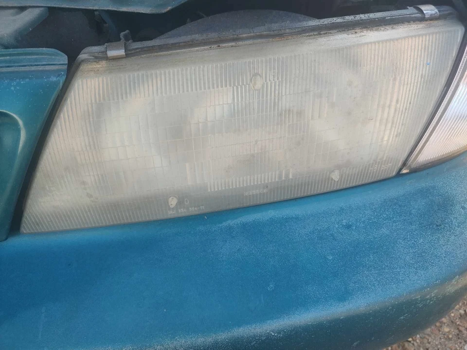 95 96 97 98 Conjunto Faro Izquierdo Nissan Sentra Foto 1 de 1