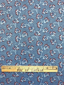 52" x 42" Blue Leaves - Marcus Brothers Textile Fabric - Picture 1 of 3