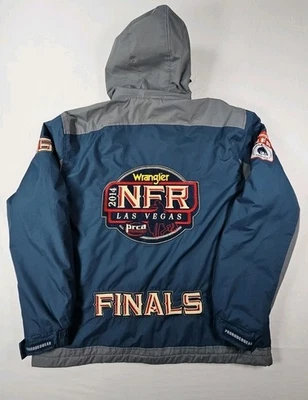 Chaqueta Wrangler PRCA 2014 NFR Finals Pro Rodeo Gear Las Vegas Hombres LRG Abrigo Azul Foto 1 de 4