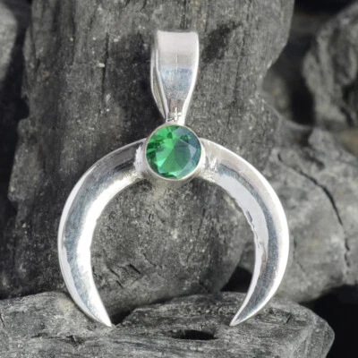 Pingente lua prata esterlina 925 pedra preciosa Diopside com corrente AP-503 - Imagem 1 de 4