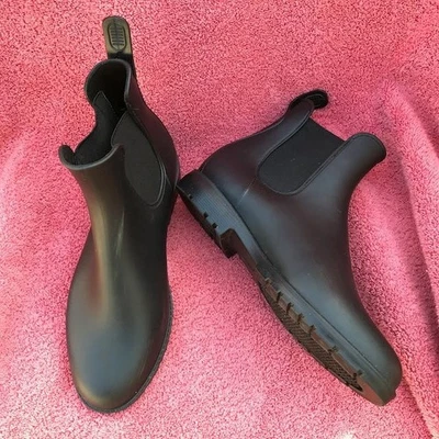 Botas de lluvia al tobillo Capelli para mujer 10 negras Chelsea impermeables cercanías  Foto 1 de 4