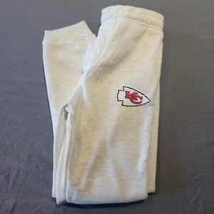 (14-16) NFL Team Apparel KC CHIEFS Sweat Pants Light Grey New Without Tags - Picture 1 of 13