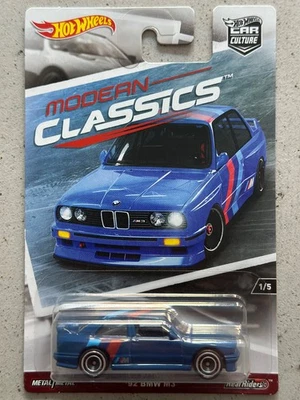 BMW M3 Car Culture E30 Real Riders 2017 Hot Wheels Modern Classics 92 Foto 1 de 3