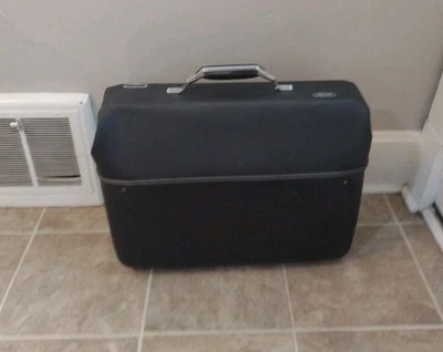 Bolso de ropa rígido AMERICAN TOURISTER 'Duette' Tiara Line años 60 - gris Foto 1 de 4